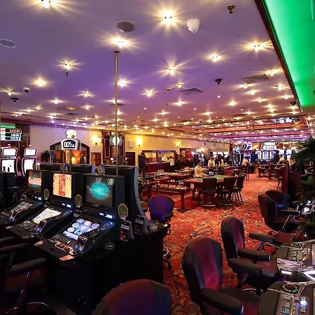 Hotel Cherno 4*
